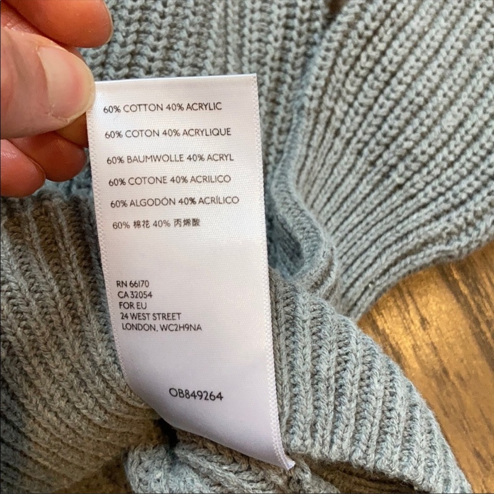 Urban Outfitters Gray Rainbow Stripe Sweater - Picture 6 of 6